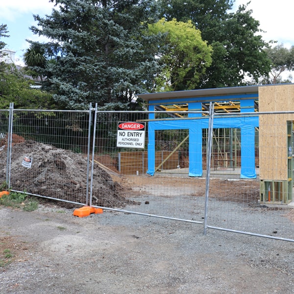 do you deliver and install temporary fencing and what's the price for these services in University Park
